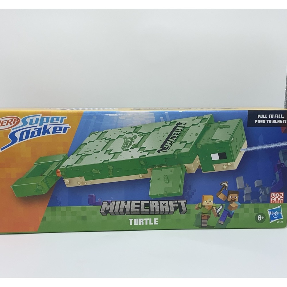 Minecraft Turtle Water Blaster, Outdoor Water Toys, Ages 6+